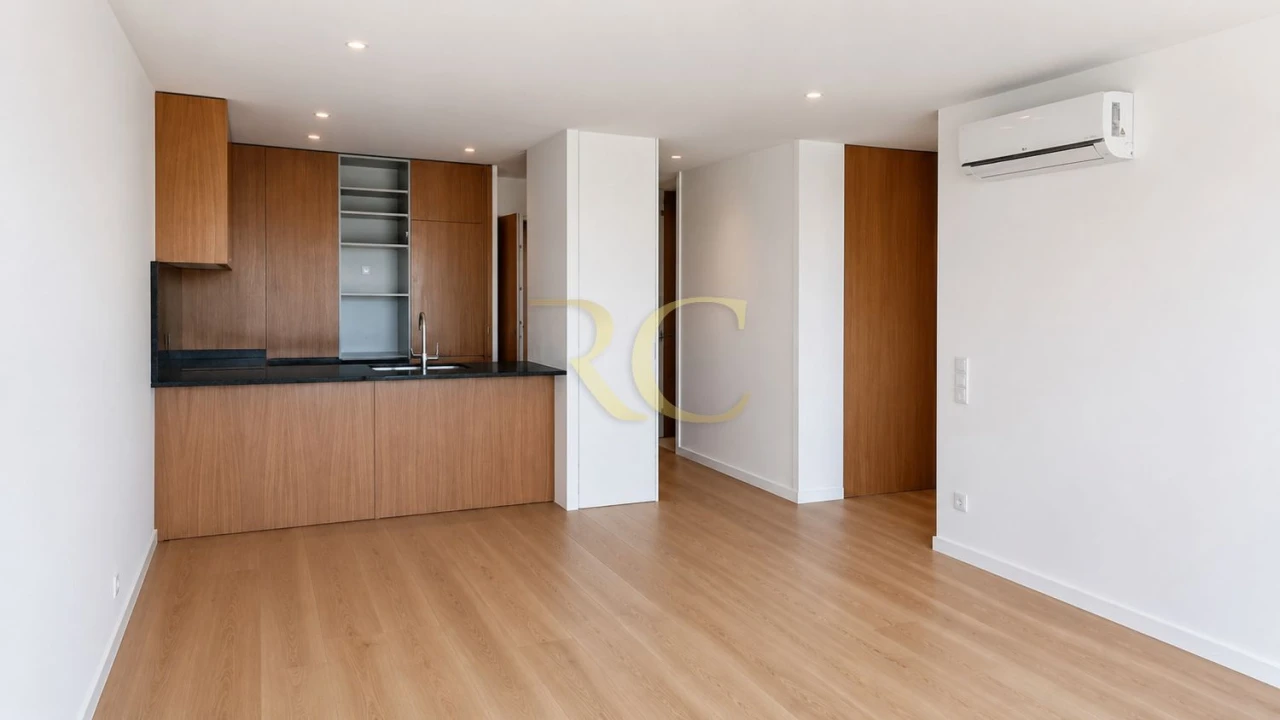 Apartamento T2 para Venda em Canidelo Foto 5