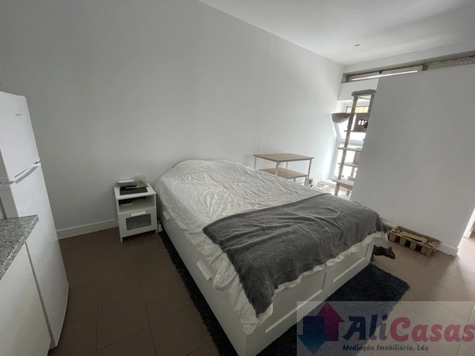 Apartamento T0 para Venda em Esmoriz Foto 3