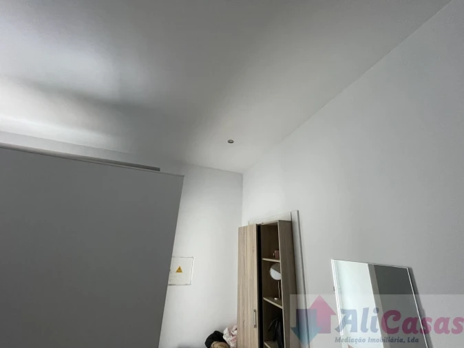 Apartamento T0 para Venda em Esmoriz Foto 10