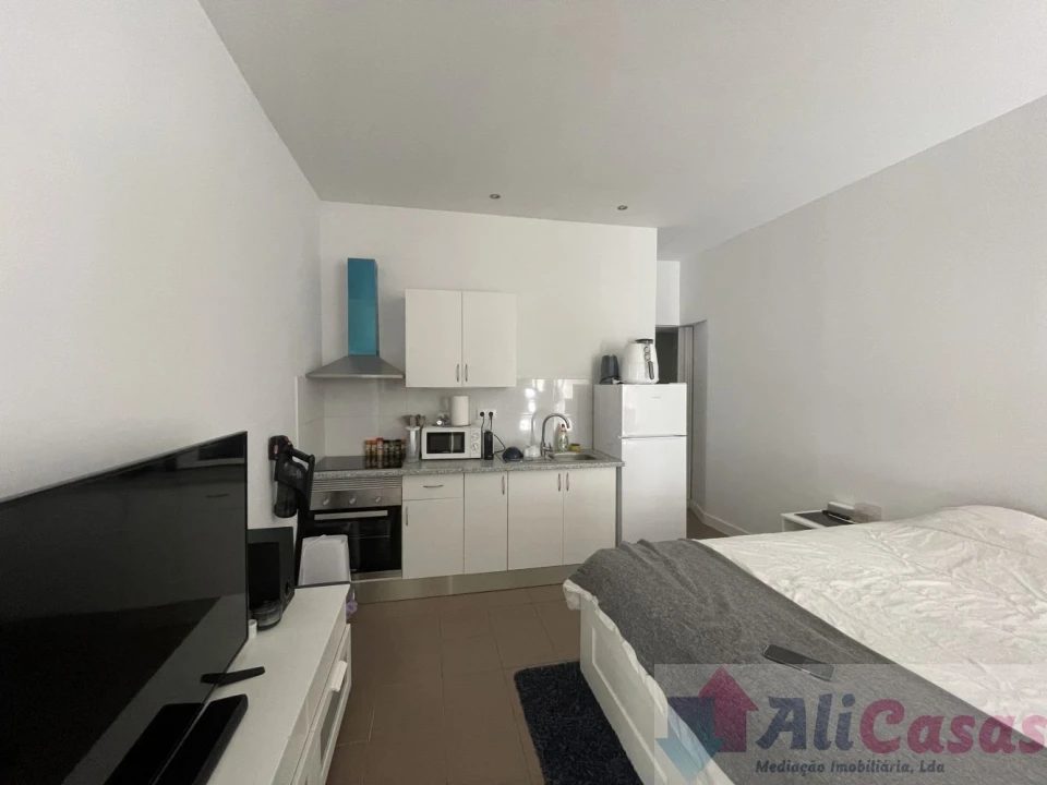 Apartamento T0 para Venda em Esmoriz Foto 1
