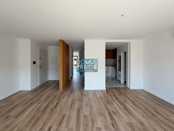 Apartamento T3 para Venda em Real, Dume e Semelhe
