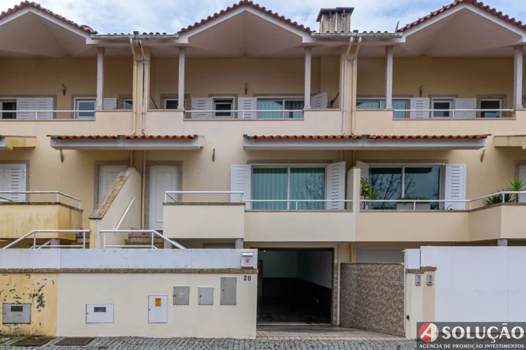 Moradia T3 para Venda em O. Azeméis, Riba-Ul, Ul, Macinhata Seixa, Madail Foto 35