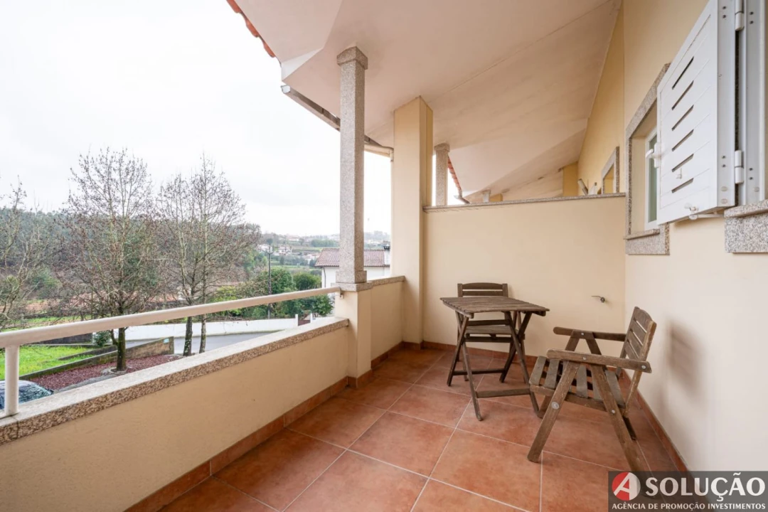 Moradia T3 para Venda em O. Azeméis, Riba-Ul, Ul, Macinhata Seixa, Madail Foto 32