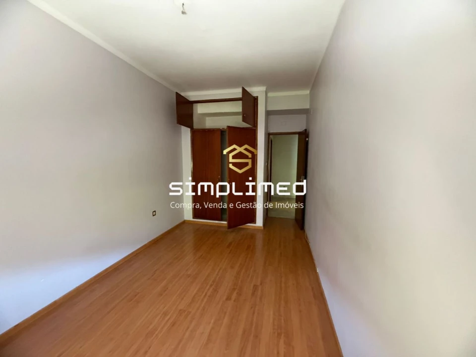 Apartamento T2 para Venda em Moita Foto 8