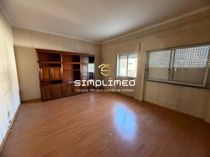 Apartamento T2 para Venda em Moita Foto 18