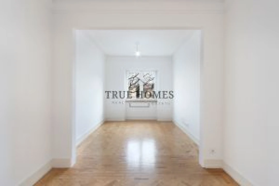 Apartamento T3 para Venda em Arroios Foto 27