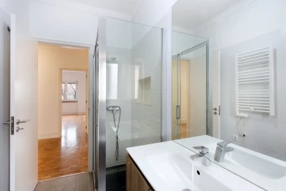Apartamento T3 para Venda em Arroios