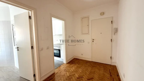 Apartamento T3 para Venda em Arroios
