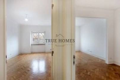 Apartamento T3 para Venda em Arroios