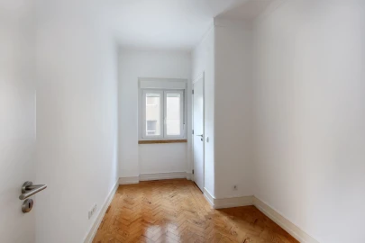 Apartamento T3 para Venda em Arroios