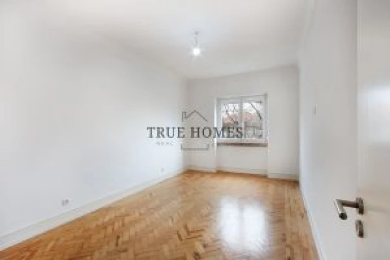 Apartamento T3 para Venda em Arroios Foto 29