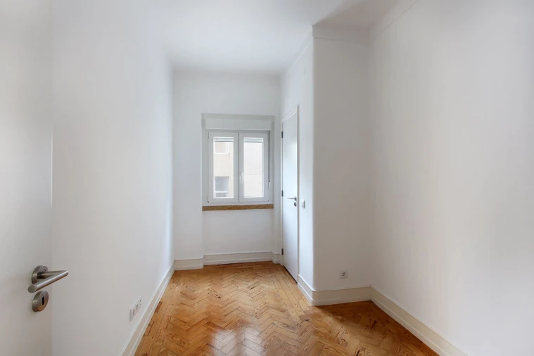 Apartamento T3 para Venda em Arroios Planta 13