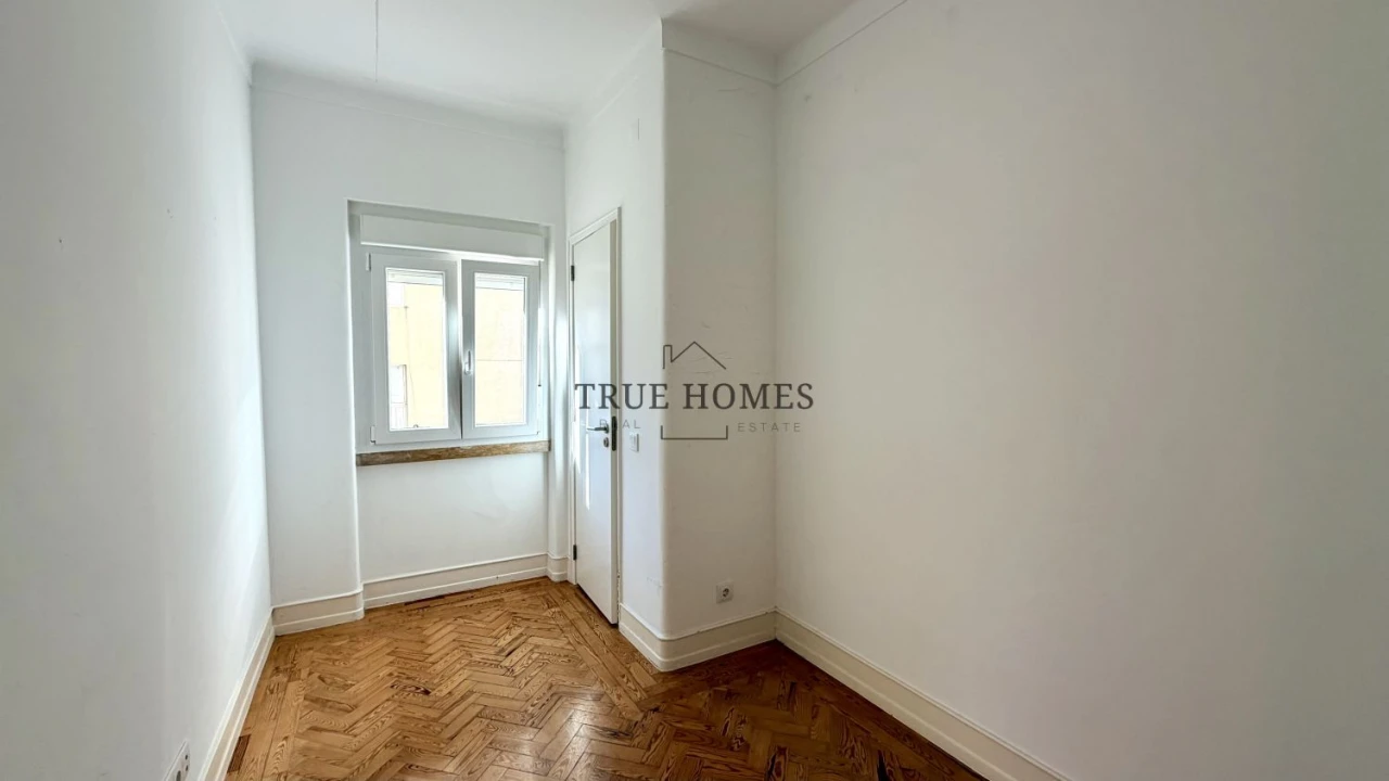 Apartamento T3 para Venda em Arroios Foto 7