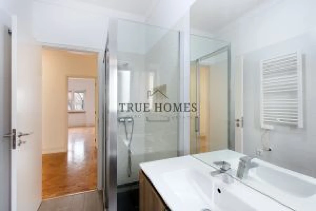 Apartamento T3 para Venda em Arroios Foto 28