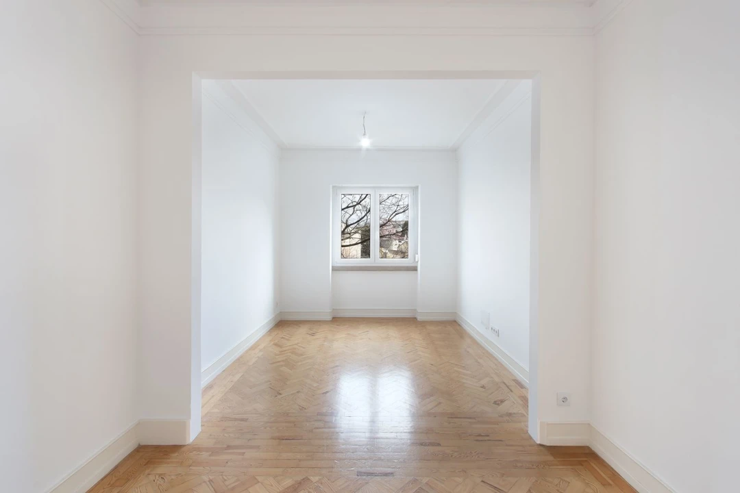 Apartamento T3 para Venda em Arroios Planta 5