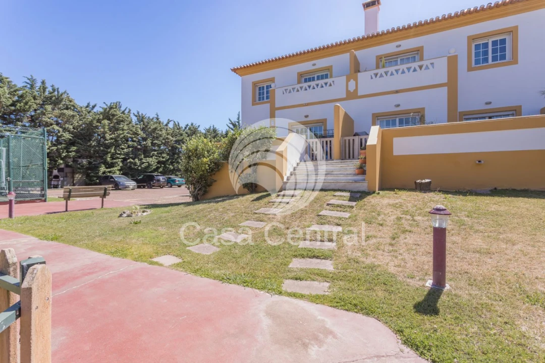 Moradia T3 para Venda em Santa Maria e São Miguel, São Martinho, São Pedro Penaferrim Foto 31