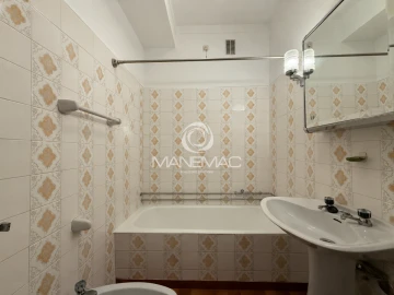 Apartamento T4 para Venda em Santa Marinha e São Pedro da Afurada
