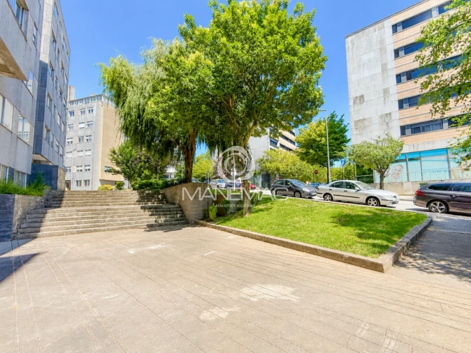 Apartamento T4 para Venda em Santa Marinha e São Pedro da Afurada Foto 26