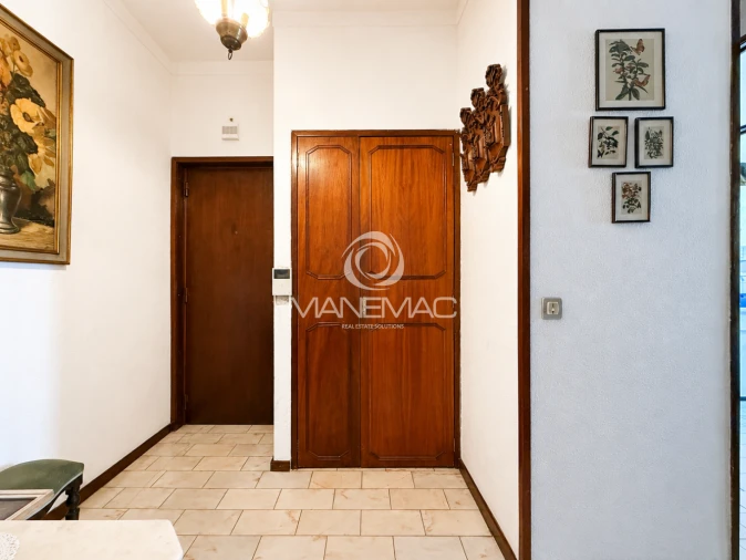 Apartamento T4 para Venda em Santa Marinha e São Pedro da Afurada Foto 3