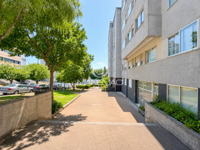 Apartamento T4 para Venda em Santa Marinha e São Pedro da Afurada Foto 24