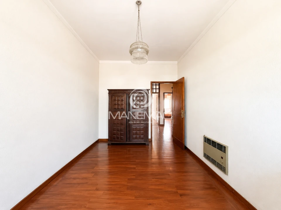 Apartamento T4 para Venda em Santa Marinha e São Pedro da Afurada Foto 12