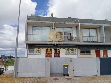 Moradia T3 para Venda em São João de Ver