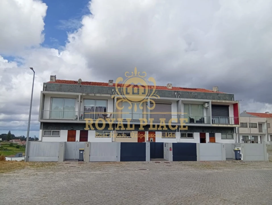 Moradia T3 para Venda em São João de Ver Foto 4