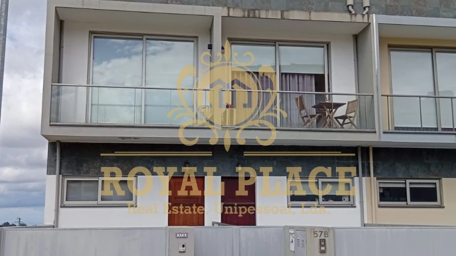 Moradia T3 para Venda em São João de Ver
