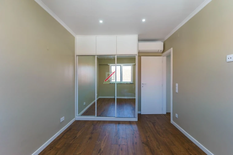 Apartamento T2 para Venda em Cascais e Estoril Foto 16