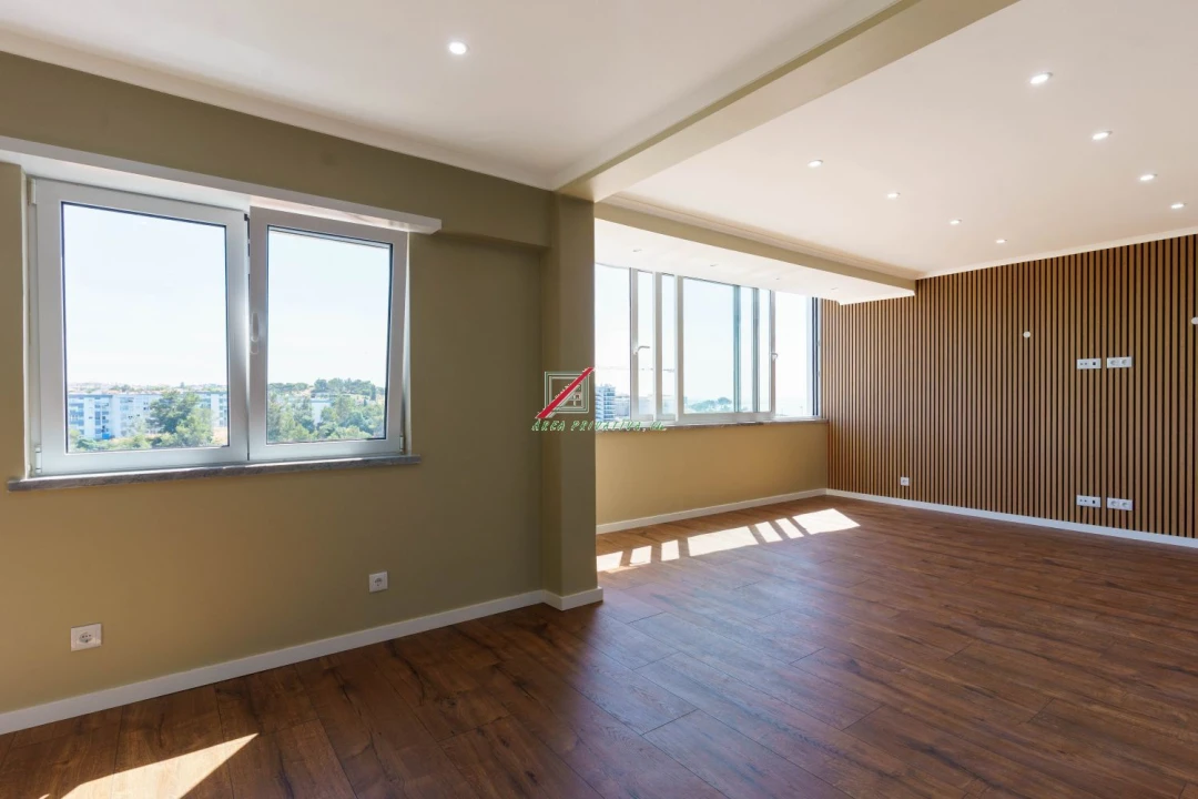 Apartamento T2 para Venda em Cascais e Estoril Foto 8