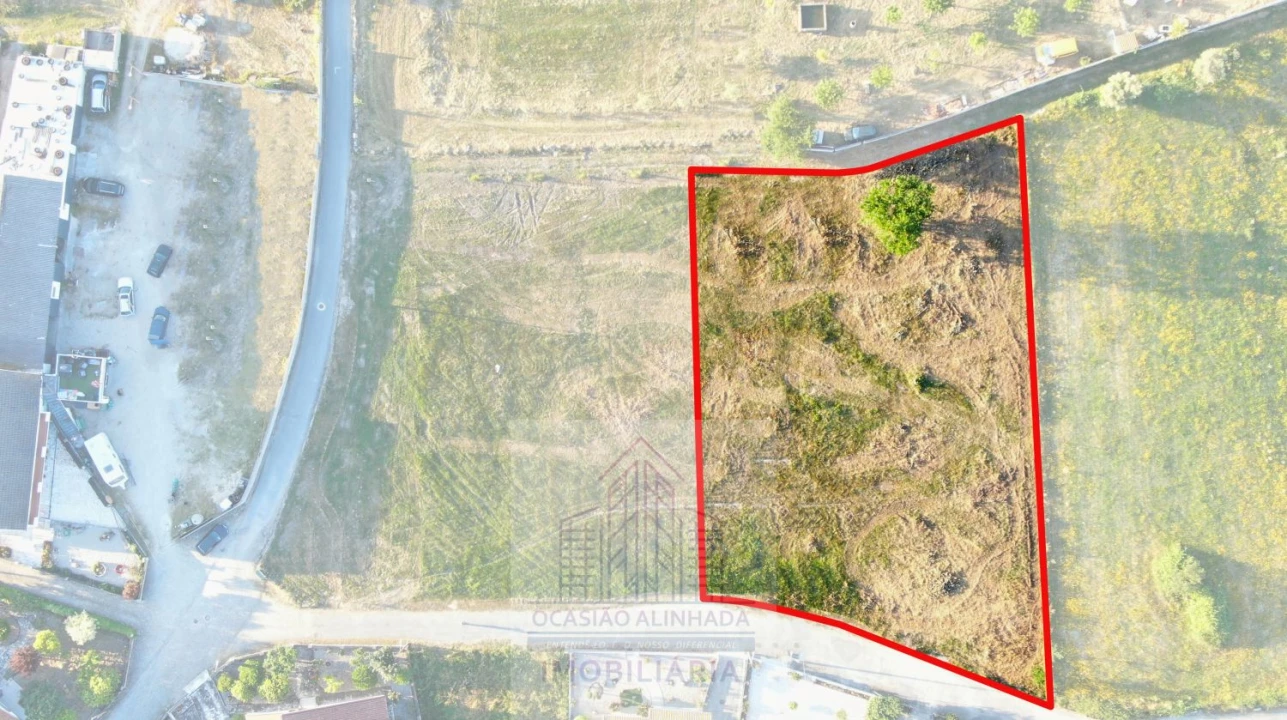 Terreno para Venda em Ervedal e Vila Franca da Beira Foto 1
