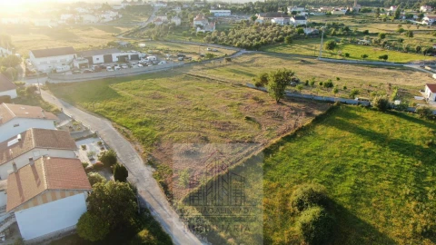 Terreno para Venda em Ervedal e Vila Franca da Beira