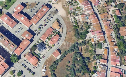 Terreno para Venda em Seixal, Arrentela e Aldeia de Paio Pires