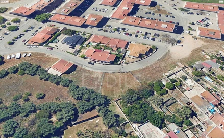 Terreno para Venda em Seixal, Arrentela e Aldeia de Paio Pires