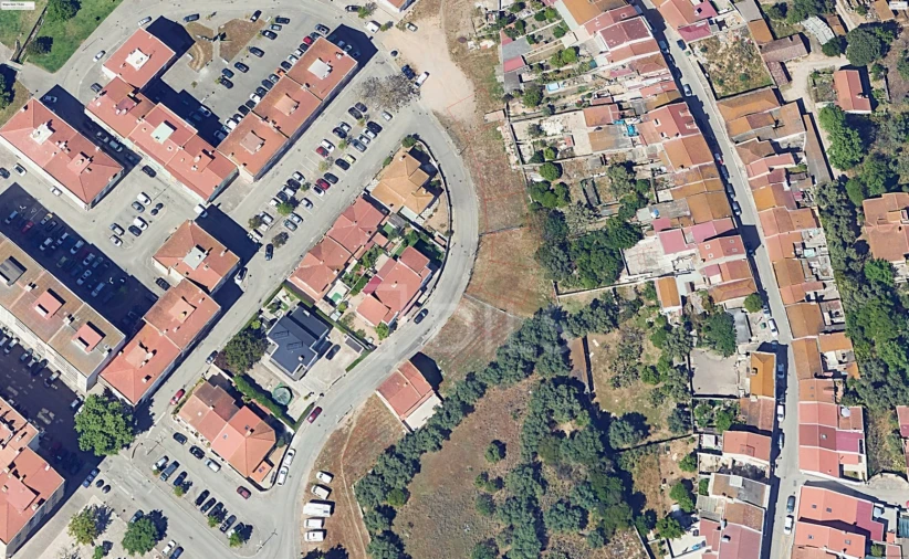 Terreno para Venda em Seixal, Arrentela e Aldeia de Paio Pires Foto 3
