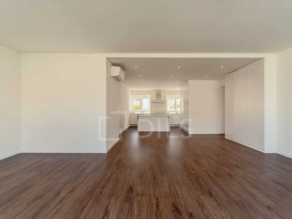 Apartamento T3 para Venda em Cascais e Estoril Foto 3