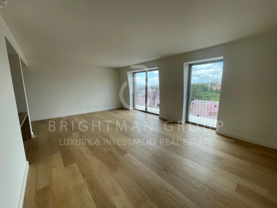 Apartamento T3 para Venda em Olivais Foto 3