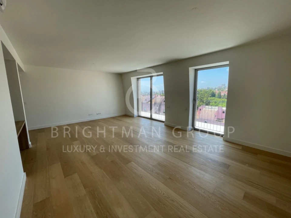 Apartamento T3 para Venda em Olivais Foto 2