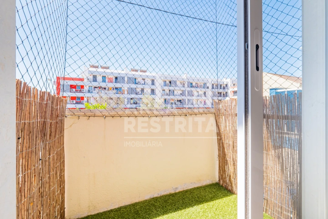 Apartamento T2 para Venda em Alhos Vedros Foto 19