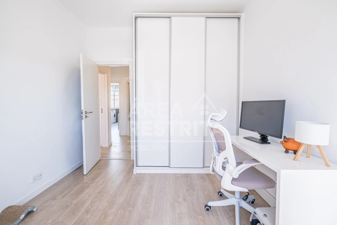 Apartamento T2 para Venda em Alhos Vedros Foto 30