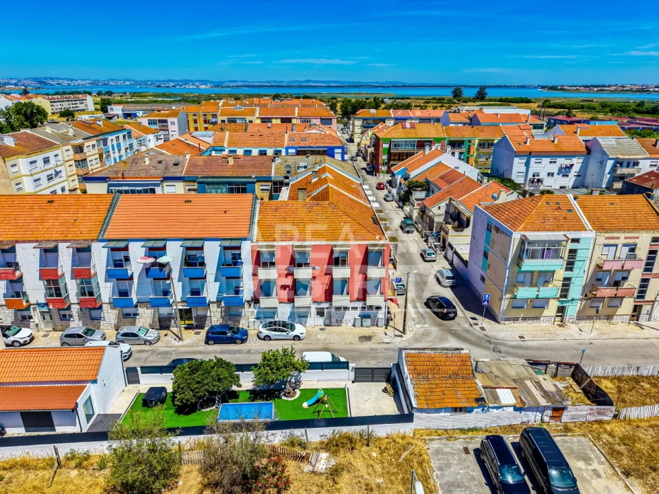 Apartamento T2 para Venda em Alhos Vedros Foto 44