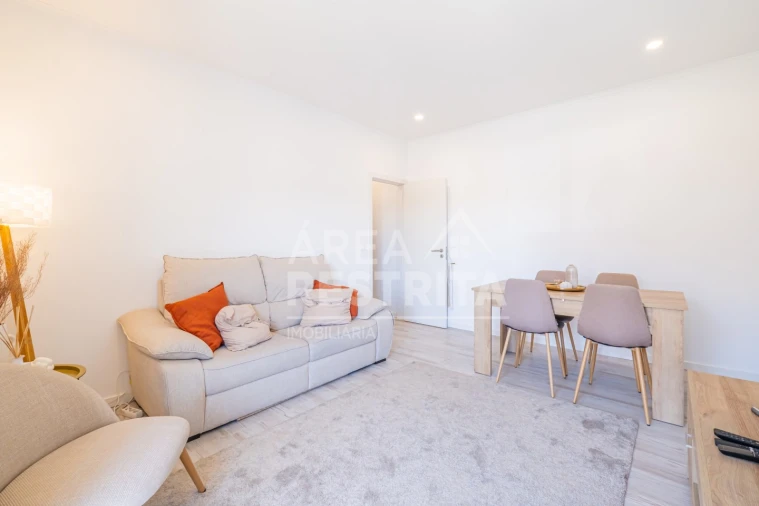 Apartamento T2 para Venda em Alhos Vedros Foto 5