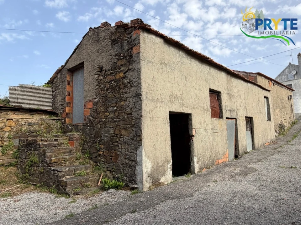 Quinta para Venda em Ermida e Figueiredo Foto 2