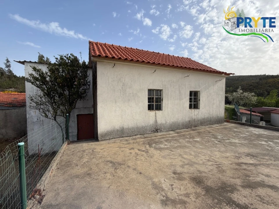 Moradia T3 para Venda em Ermida e Figueiredo Foto 6