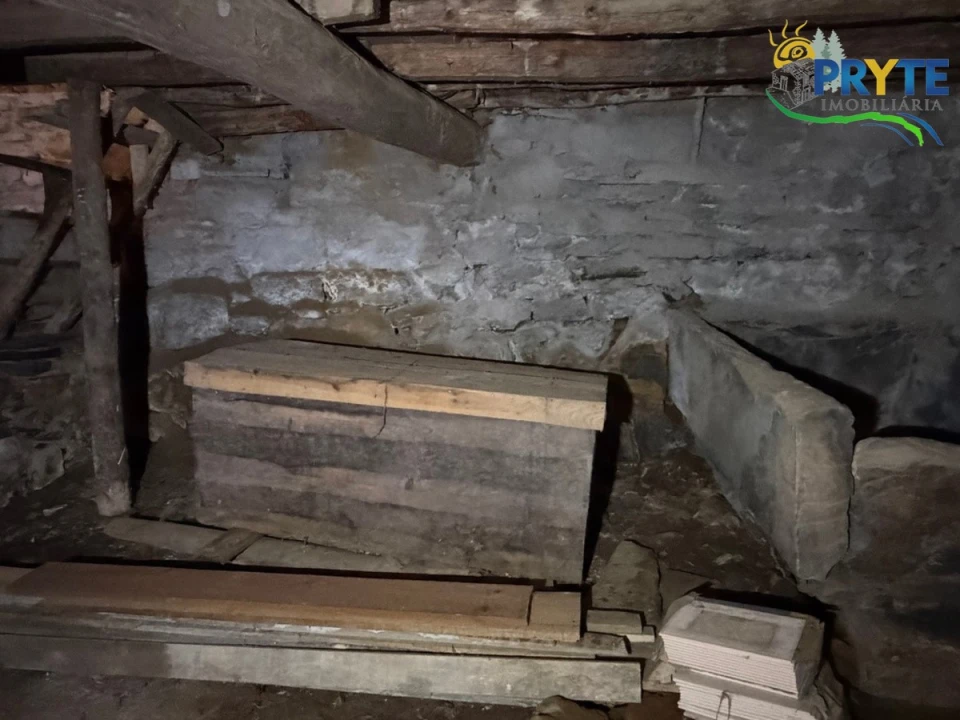 Moradia T3 para Venda em Ermida e Figueiredo Foto 32