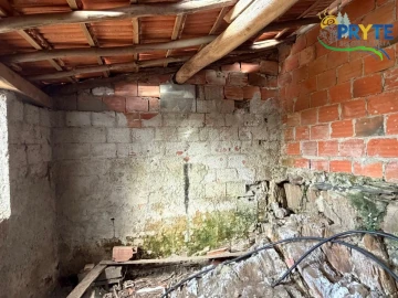 Moradia T3 para Venda em Ermida e Figueiredo