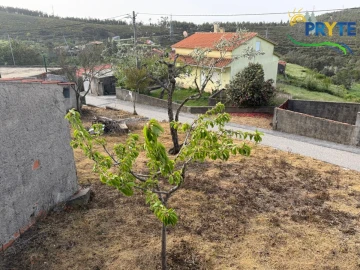 Moradia T3 para Venda em Ermida e Figueiredo