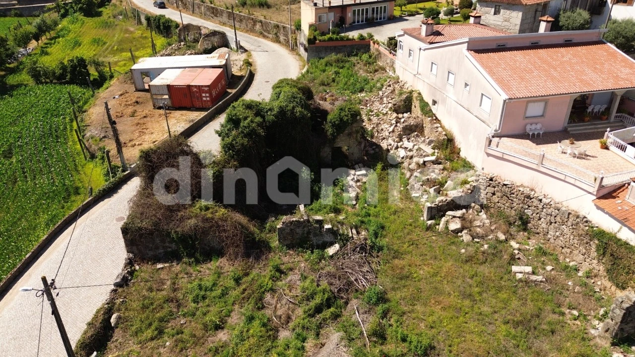 Terreno para Venda em Cambeses Foto 4