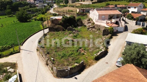 Terreno para Venda em Cambeses