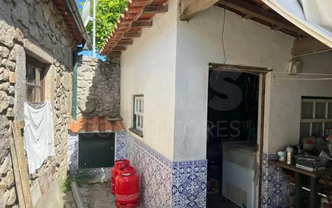 Moradia T2 para Venda em Vilela, São Cosme e São Damião e Sá Foto 8